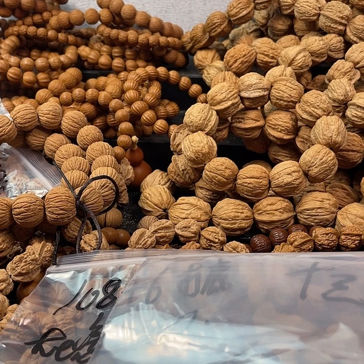 十***三手串猴头核桃猴头核桃