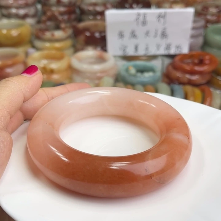 石英质玉圈口60未镶嵌小***1