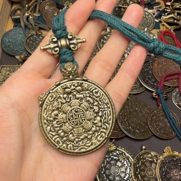 藏传文玩九宫如图