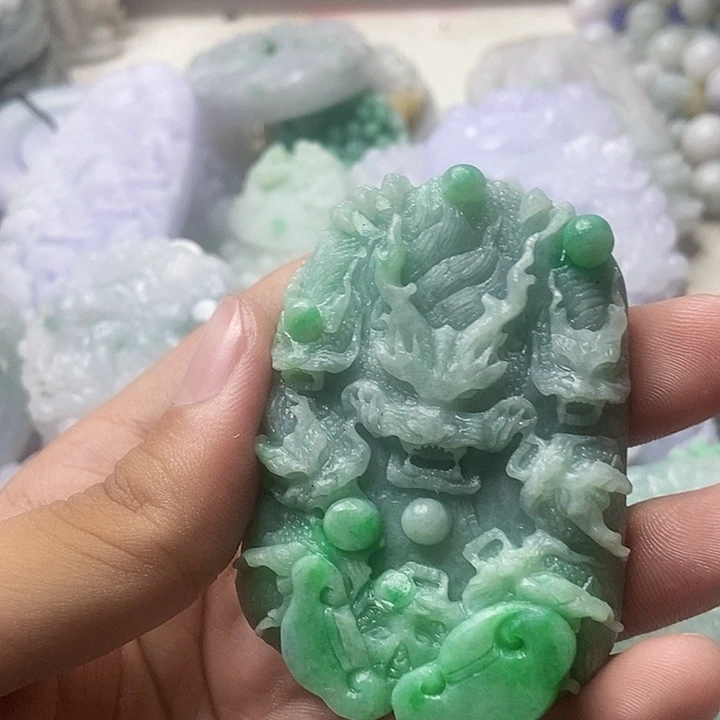 定制翡翠未镶嵌天然翡翠