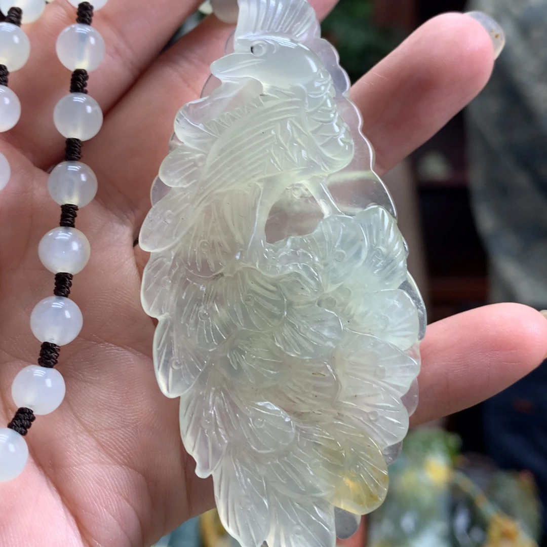 未镶嵌蛇纹石玉颈饰
