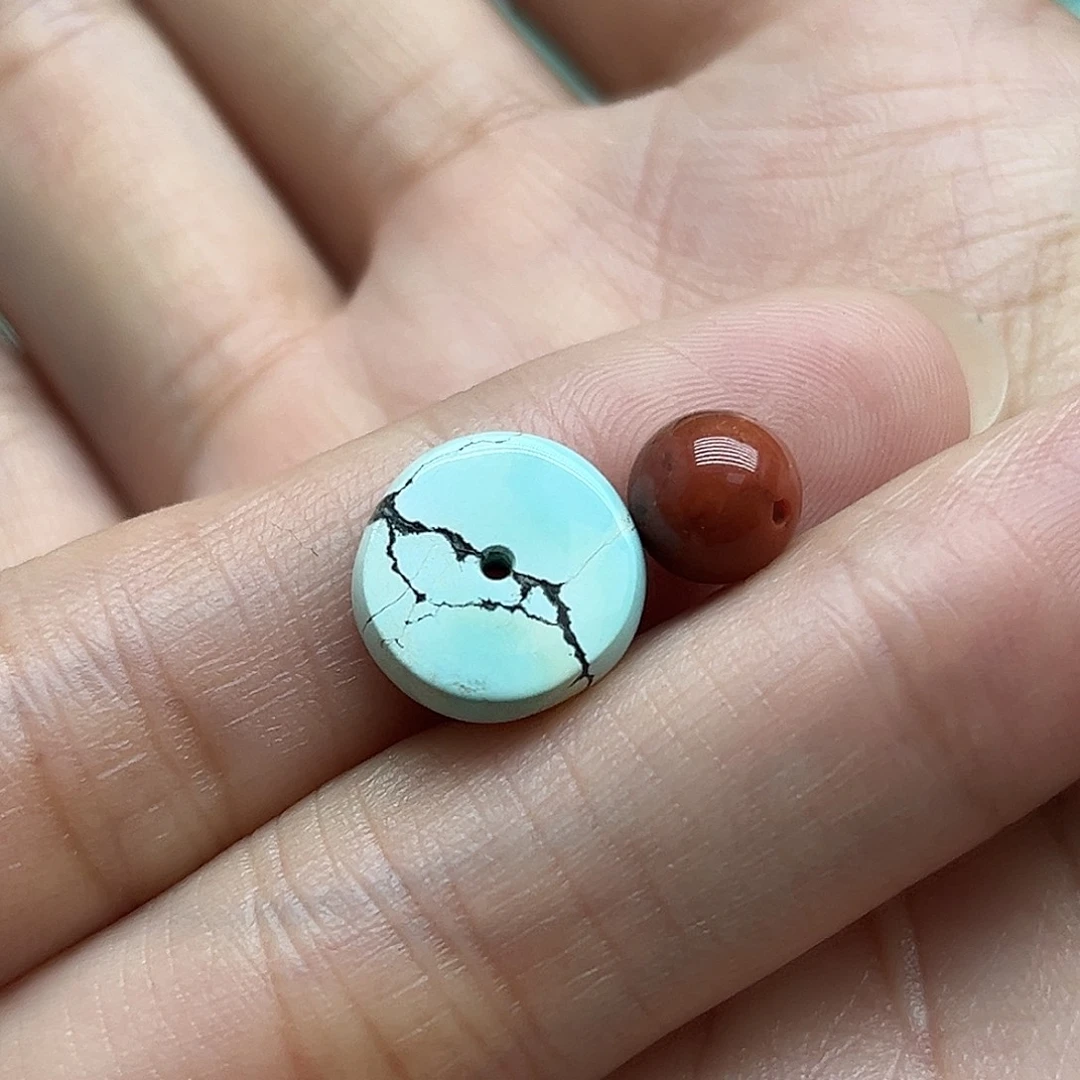 南红玛瑙未镶嵌珠宝奇石