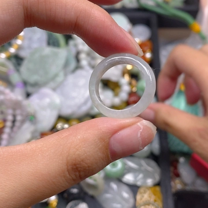 翡翠未镶嵌挂件天然缅甸翡翠