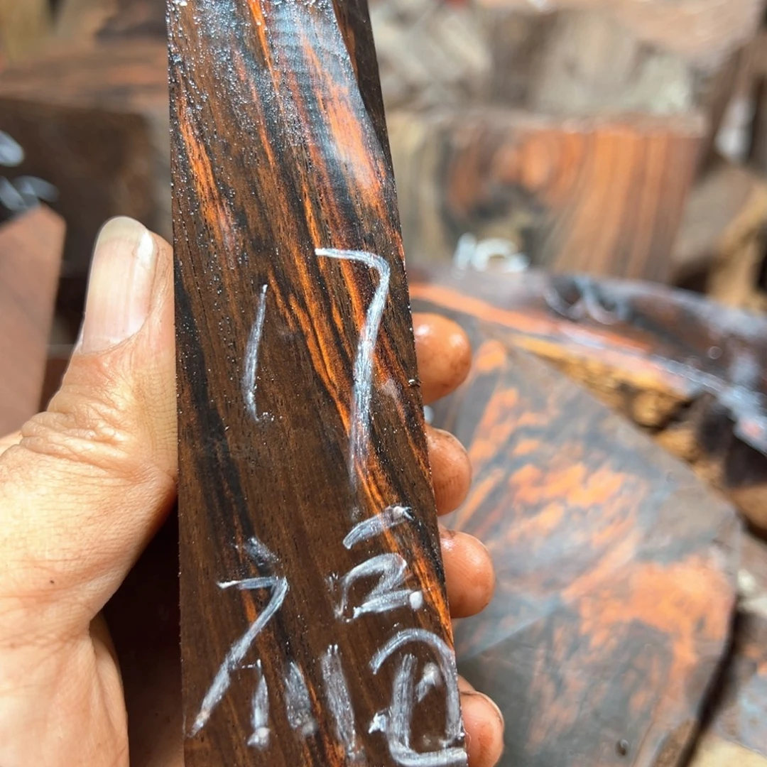 交趾黄檀（大红酸枝）福