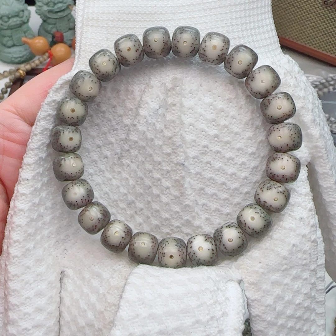 手串星月菩提果冻大眼睛双留白10*9