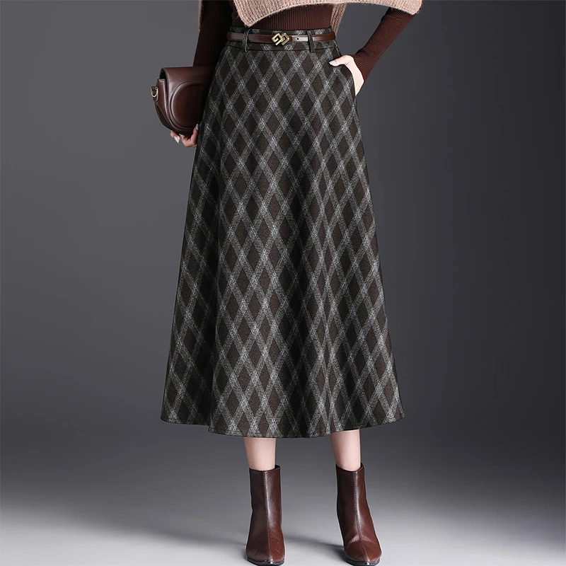 格纹毛呢半身裙女秋冬季2025新款加厚复古长款遮胯高腰显瘦a字裙
