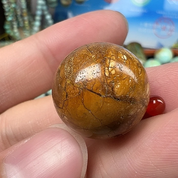 未镶嵌配饰南红玛瑙卡18