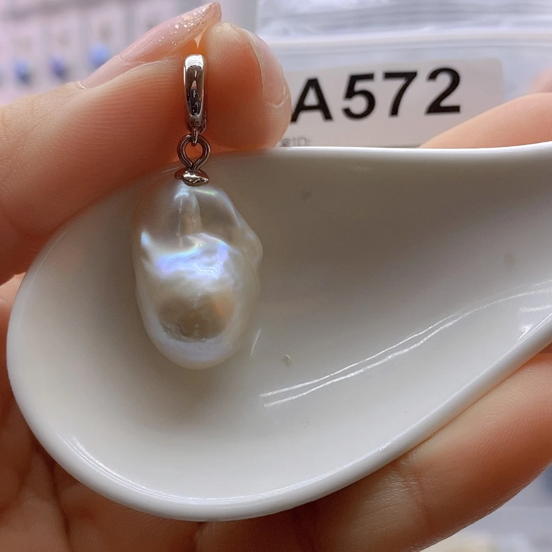 淡水珍珠颈饰未镶嵌