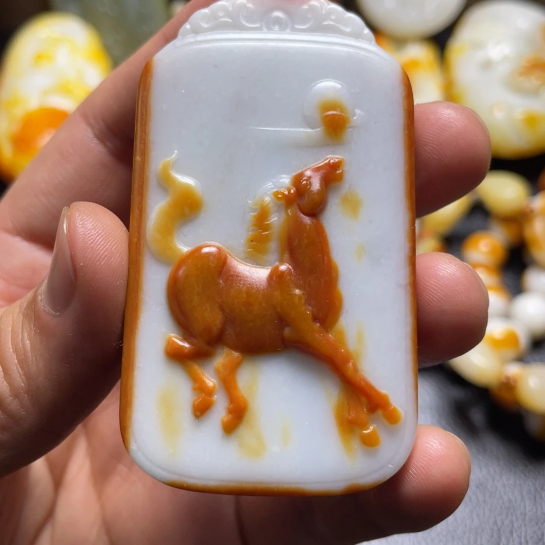 和田玉未镶嵌颈饰