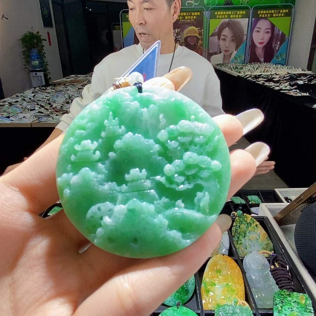 颈饰未镶嵌翡翠翡翠