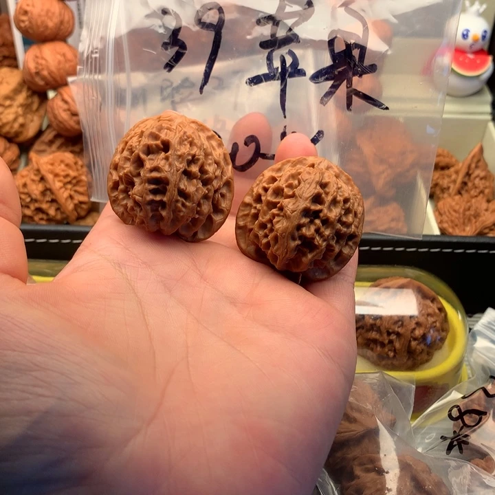 文玩核桃吊坠39尺寸苹果圆