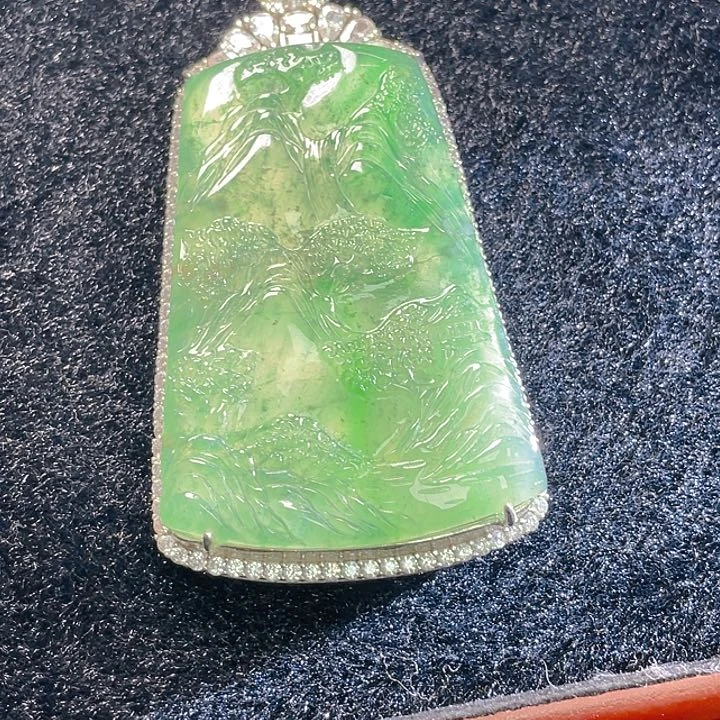 翡翠颈饰未镶嵌08，