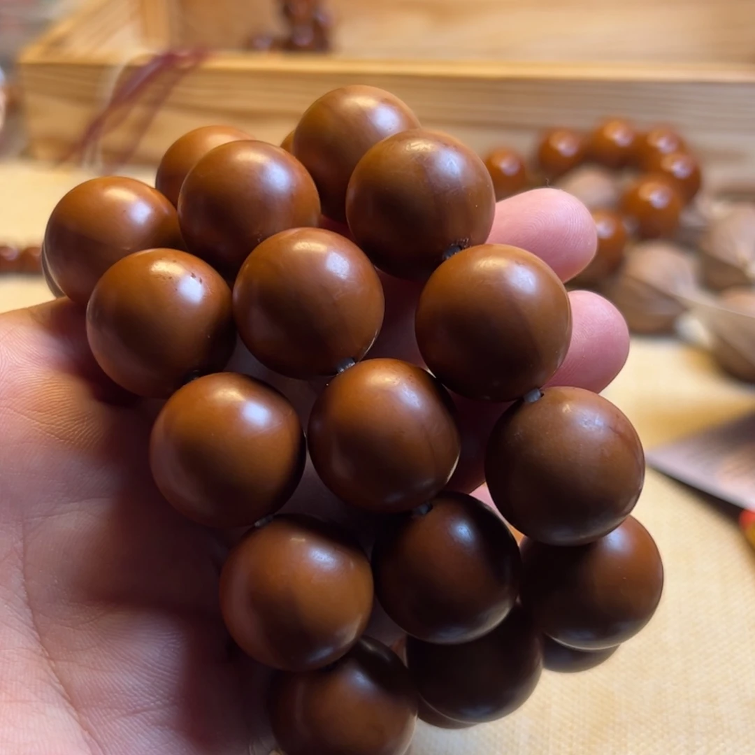 手串/手链橄榄核村*2.0树王水晶核3串