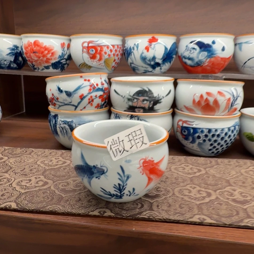 釉下手绘茶具微瑕