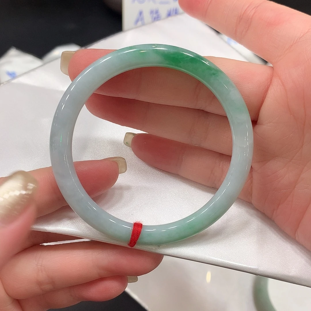 翡翠手镯未镶嵌圆条55