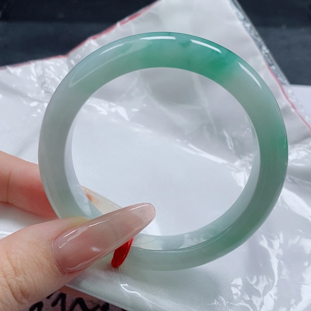 【闪购商品】未镶嵌手镯翡翠414号