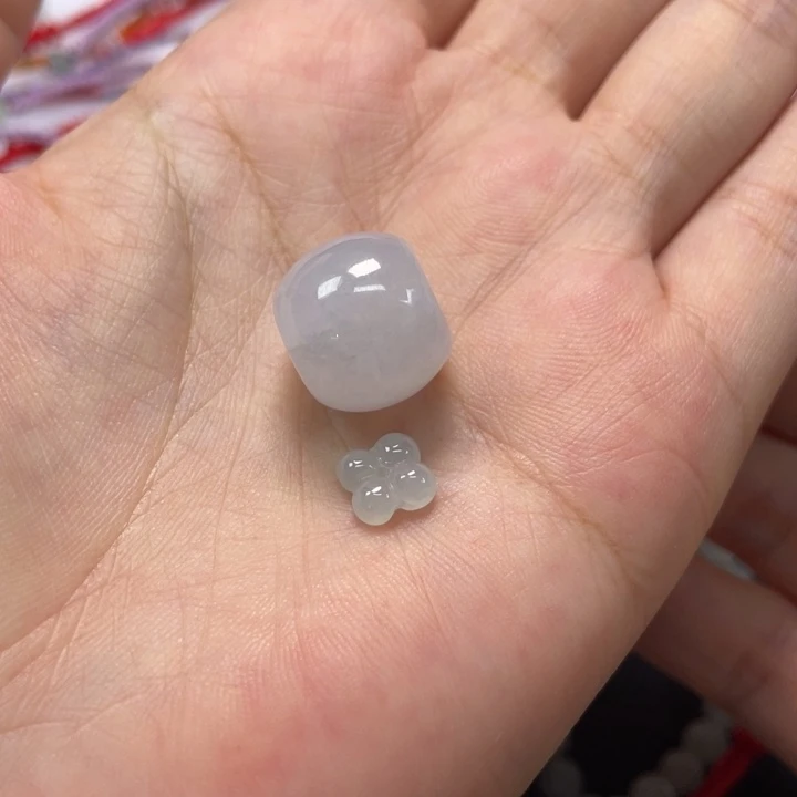 热***孩未镶嵌手绳翡翠6899000000