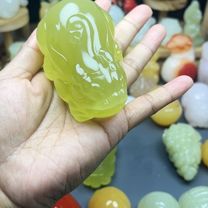 玉石雕刻品碧玺（处理）伽*凯