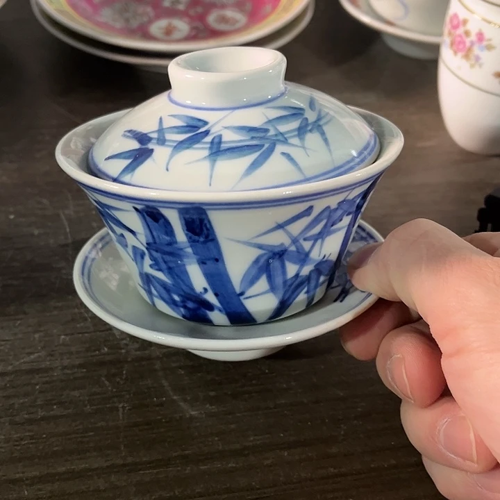 瓷片景德镇陶瓷盖碗。