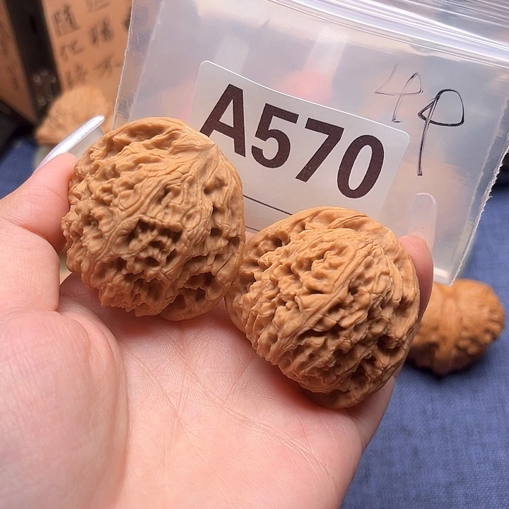 大*兄文玩文玩文玩核桃570