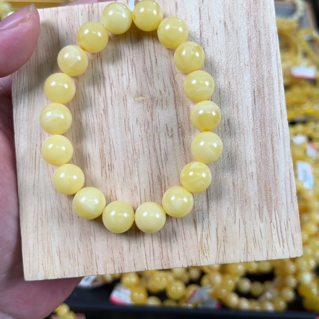 裸石琥珀未镶嵌达*琥珀手串