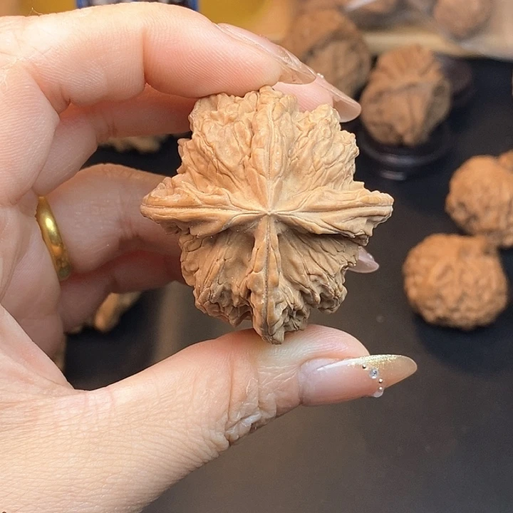 文玩核桃吊坠F**k瑕疵单只不退不换