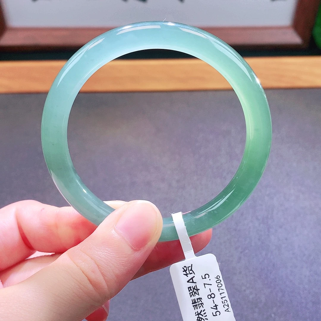 翡翠未镶嵌手镯天然翡翠