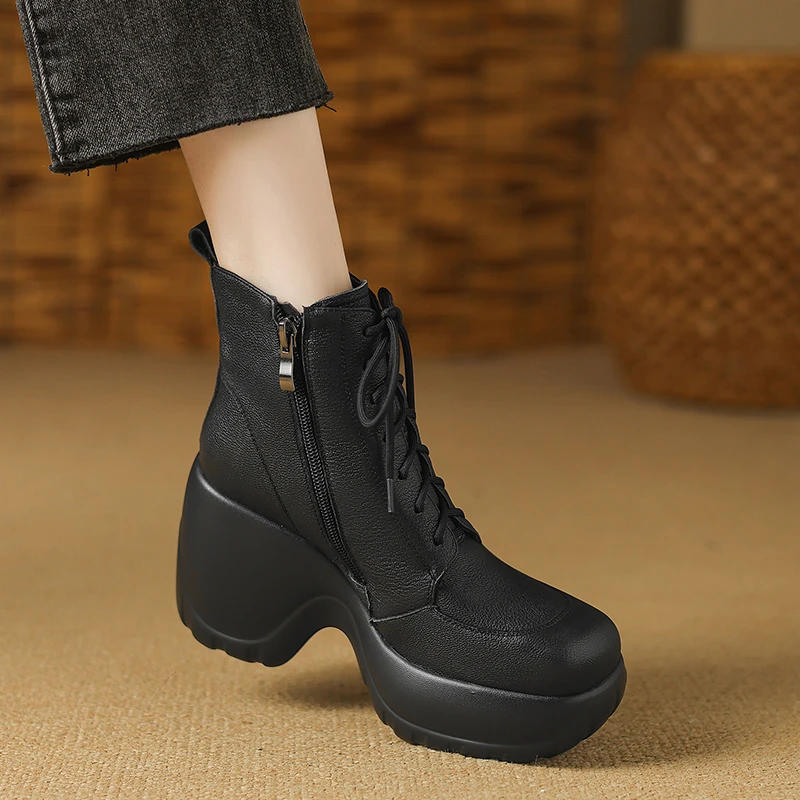 10cm久穿不累坡跟厚底短靴女单靴小个子增高显瘦黑色真皮马丁靴子