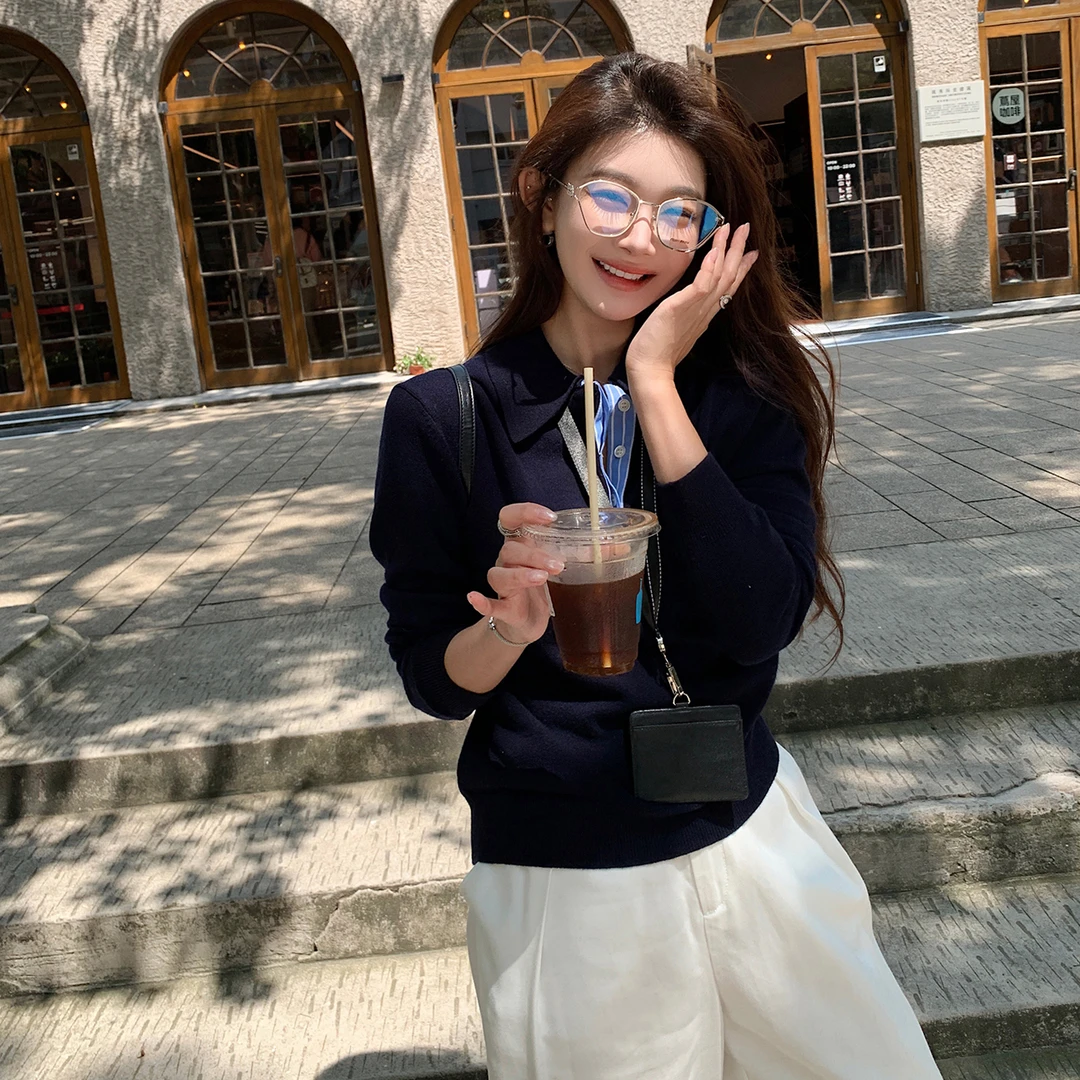 “Miu系时髦er”软糯100绵羊毛 深藏青撞色领学院风长袖针织衫!