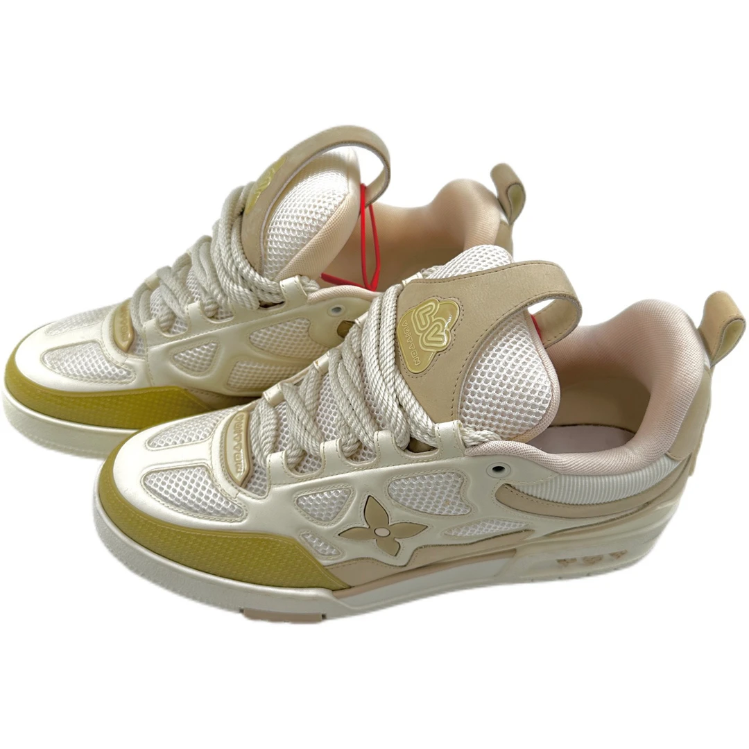 99新 LouisVuitton/路易威登 43码/卡其色圆头低帮休闲鞋/07725