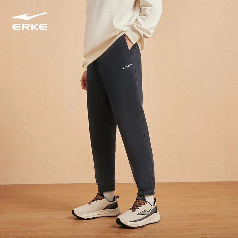 鸿星尔克运动长裤春季男士束脚舒适百搭时尚休闲裤51223002006-yl