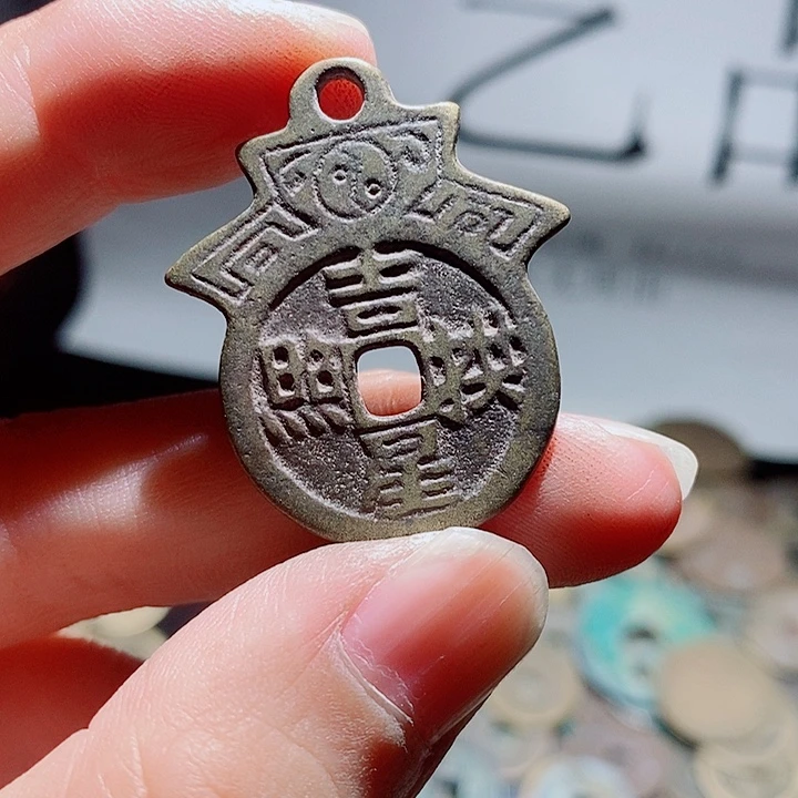 小陈小陈  手机工艺品挂件  587