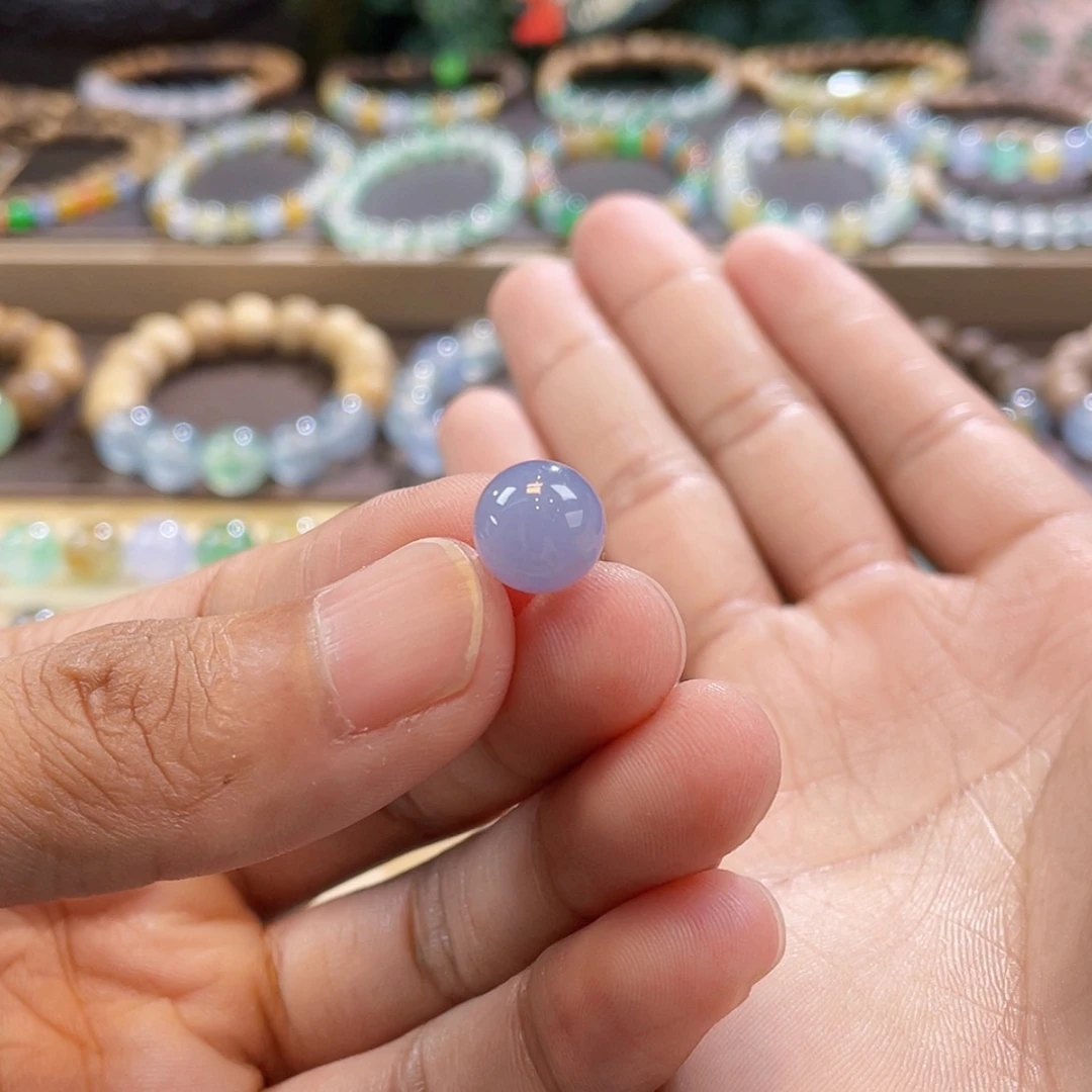 【闪购商品】颈饰未镶嵌翡翠浓紫