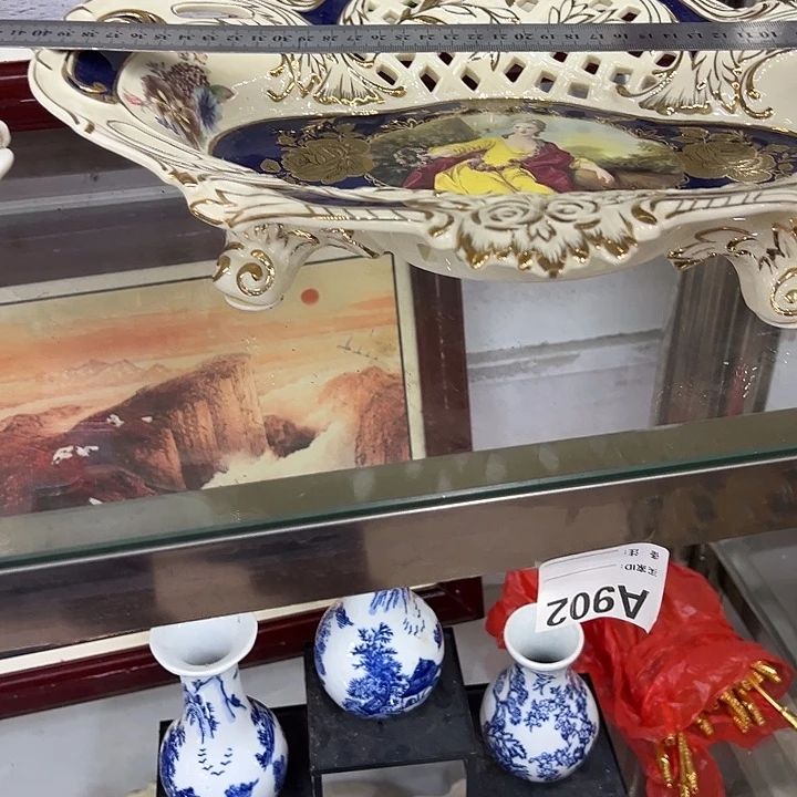 陶瓷瑕。。。。。。？。。。。。。。。。