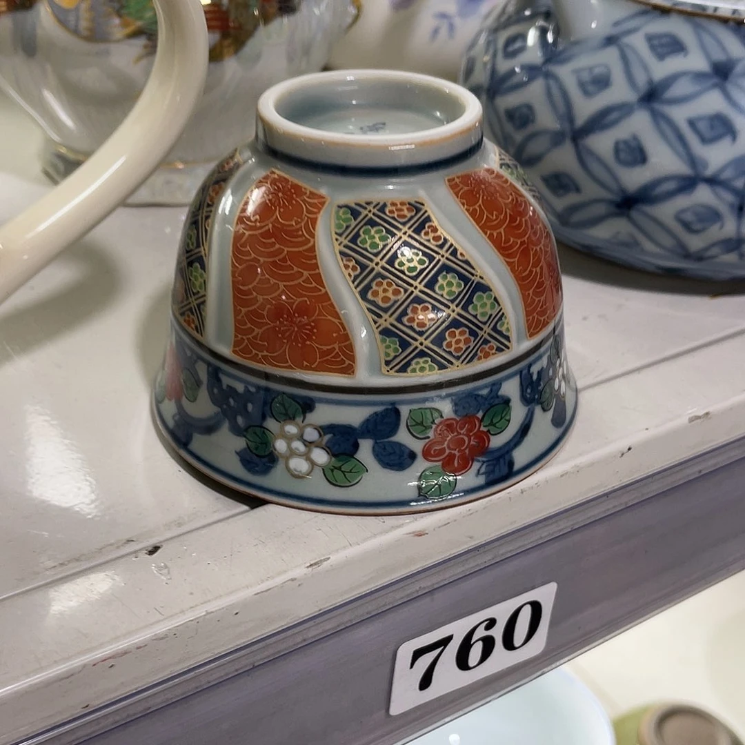 瓷片许****深哈哈哈我真的要把她打在脑门下