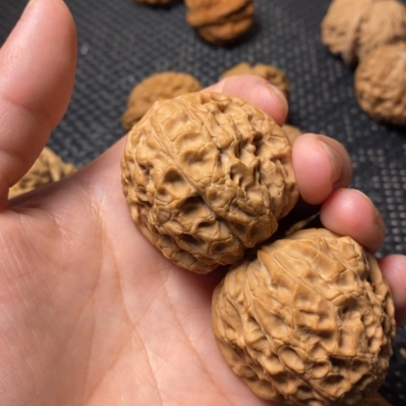 【闪购商品】文玩核桃吊坠是*大团圆