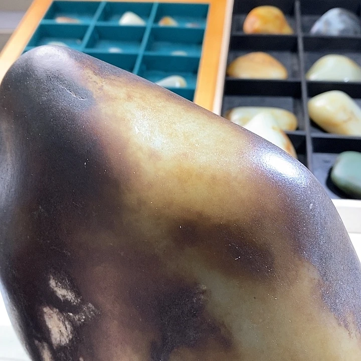 和田玉未镶嵌颈饰海*南