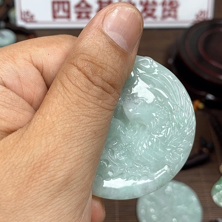 颈饰未镶嵌翡翠天然翡翠玉A货配证书