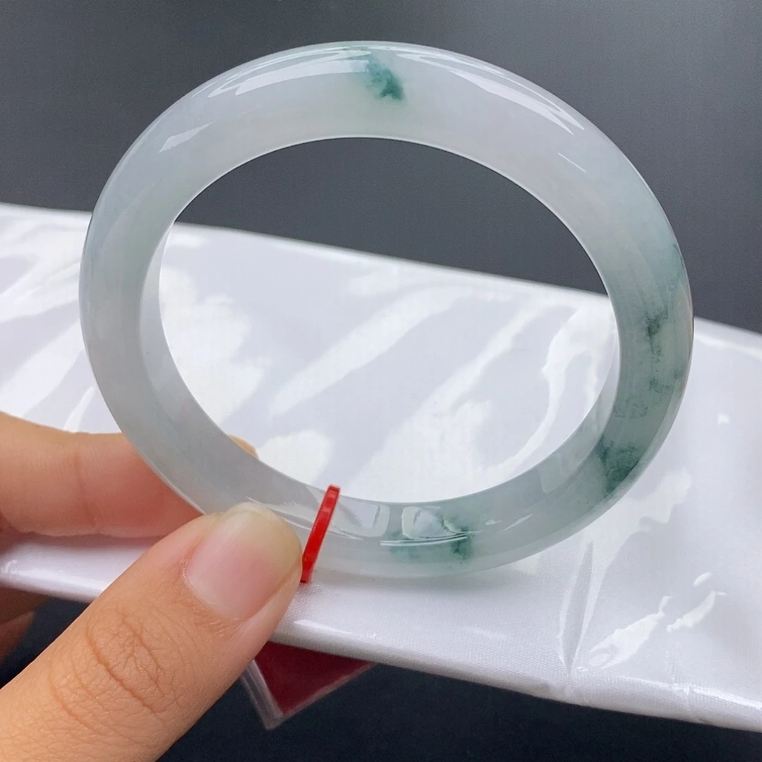 翡翠未镶嵌手镯55圈