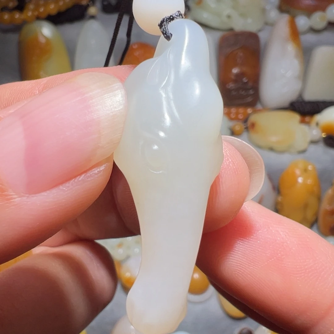 未镶嵌和田玉挂件