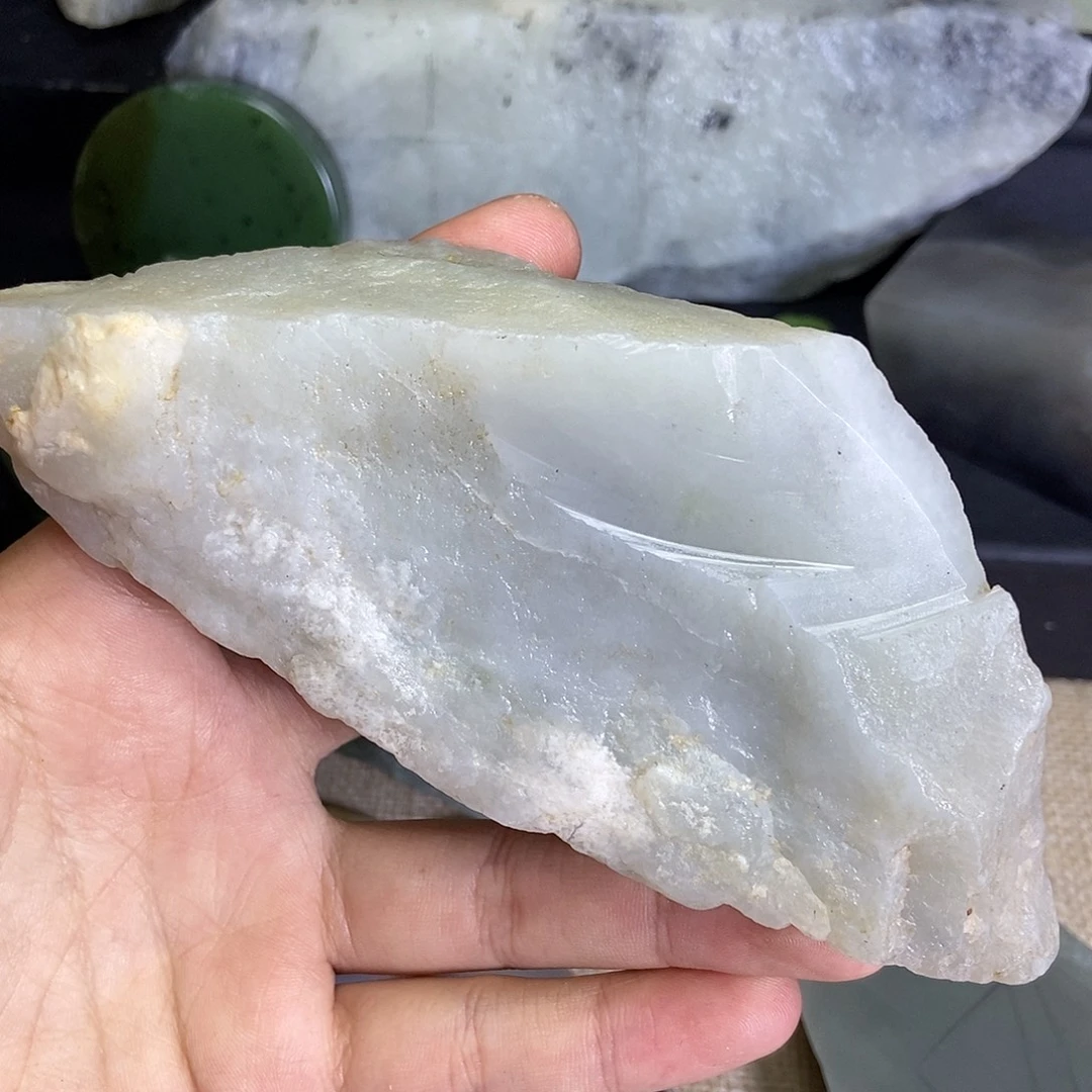 和田玉未镶嵌珠宝奇石