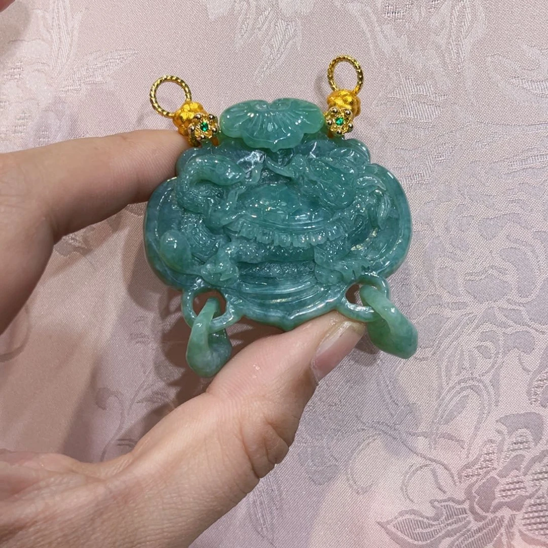 翡翠合金吊坠(赠链)