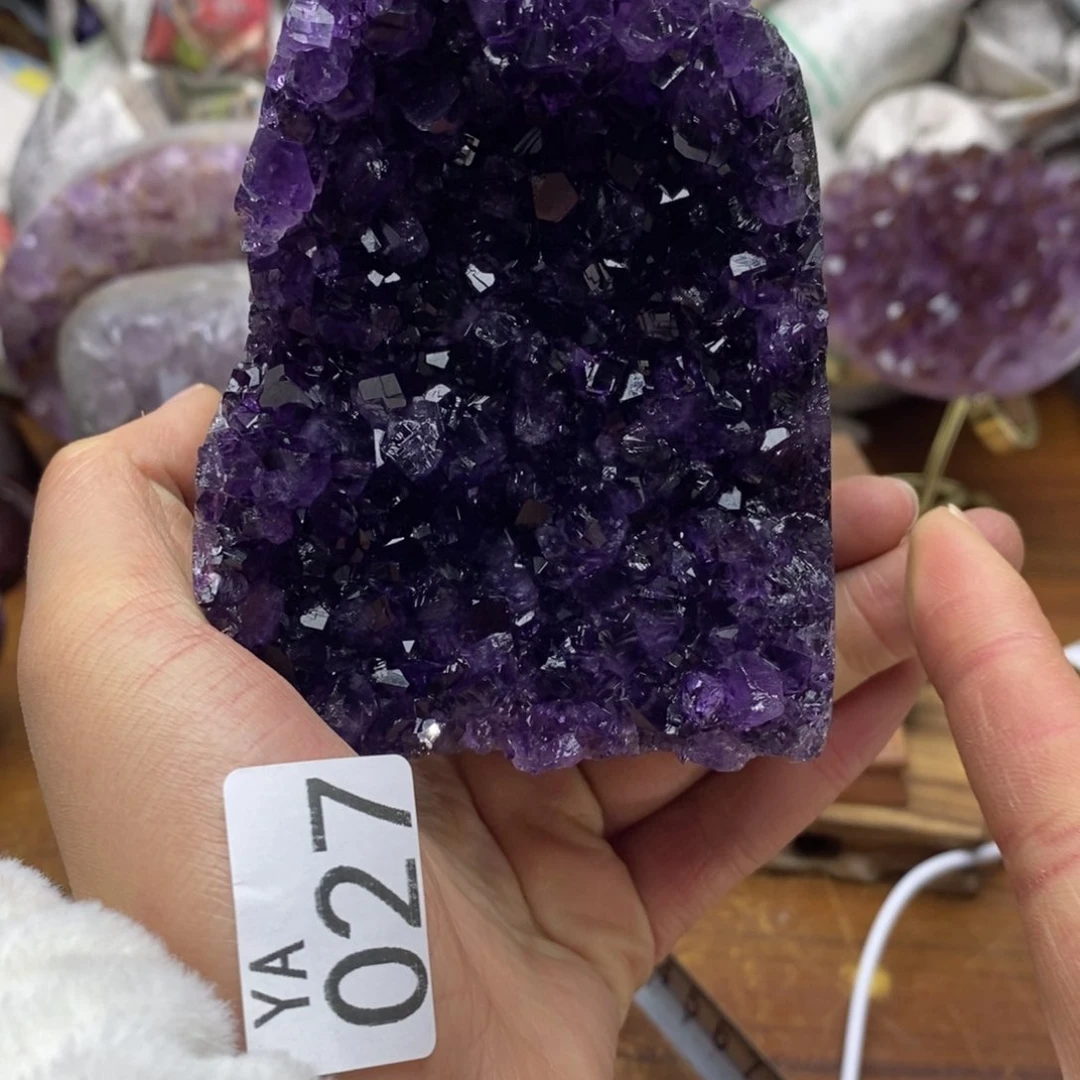 水晶大型摆件（非配饰）未镶嵌