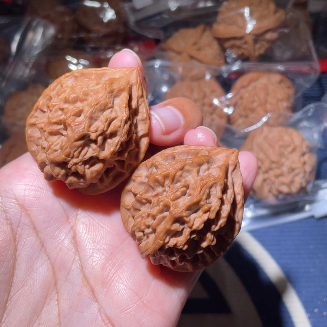 文玩核桃吊坠野生软柿子37