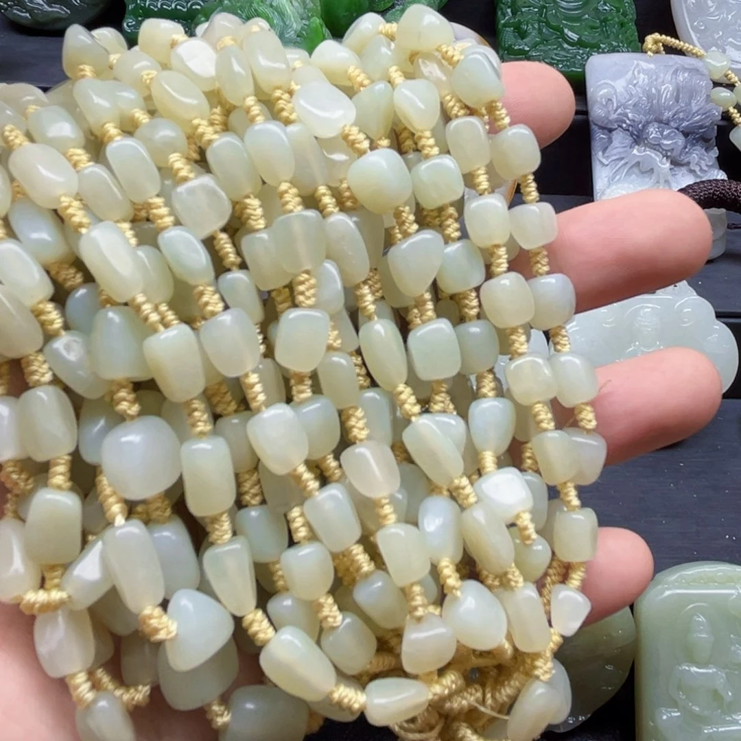 和田玉未镶嵌颈饰和田玉