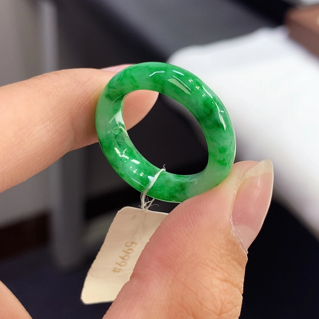 翡翠未镶嵌戒指15号