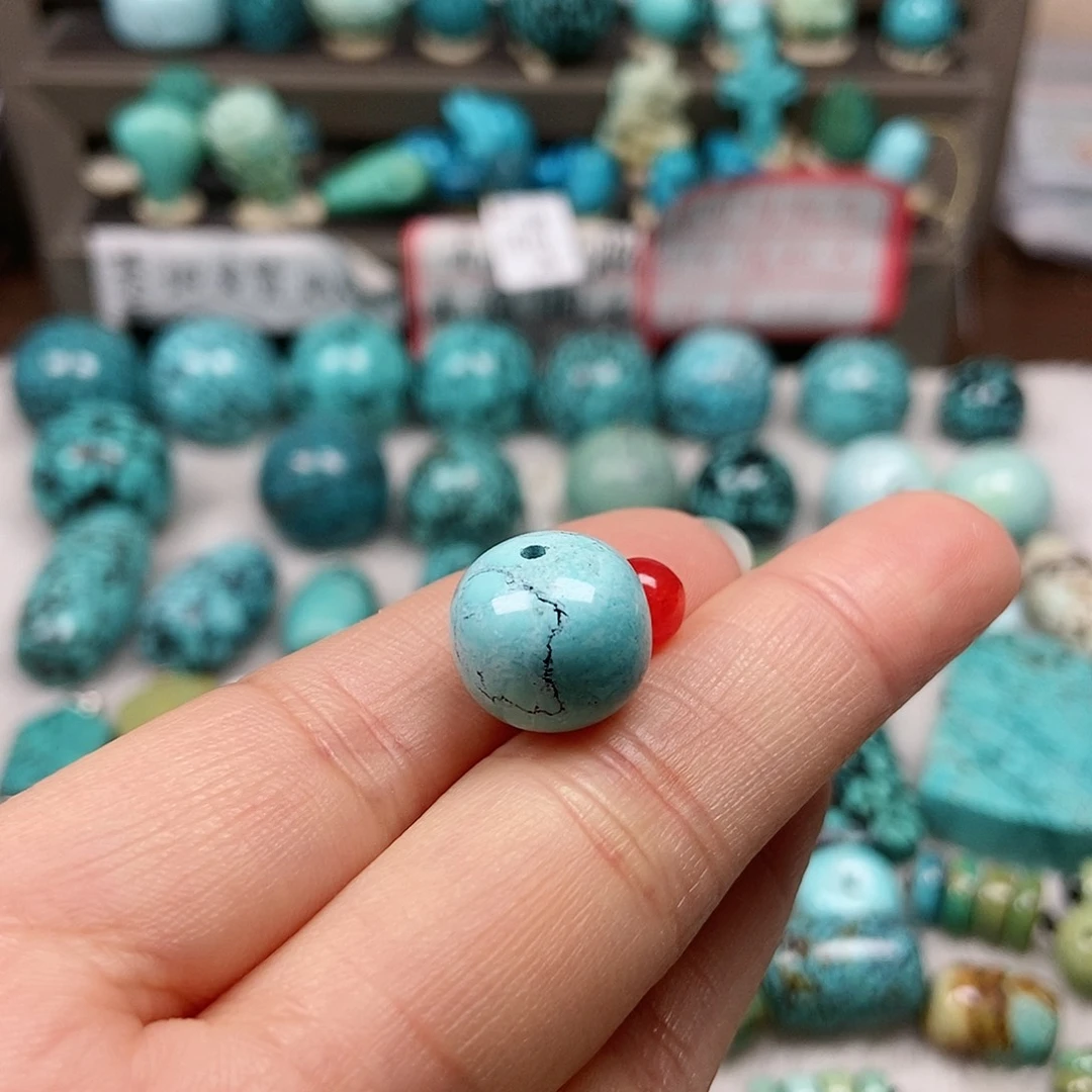 南红玛瑙未镶嵌珠宝半成品化****工