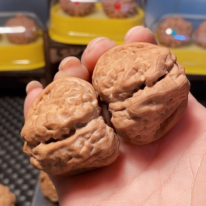 吊坠文玩核桃晓*