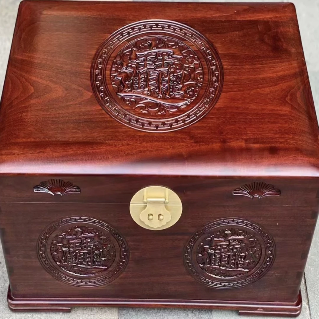 038。     可藏盒子