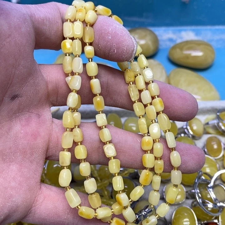 蜜蜡裸石未镶嵌多样性发货